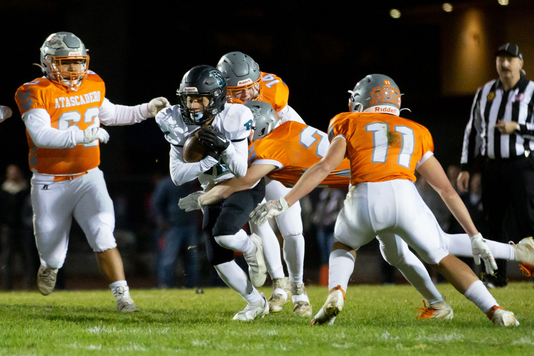112522 Pioneer Atascadero Football 04.jpg